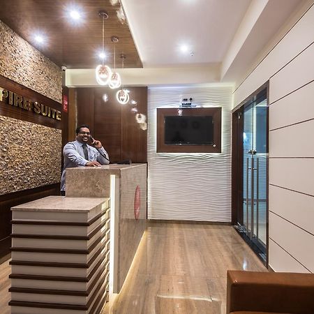 Oyo 9328 Empire Suite Navi Mumbai Exterior foto
